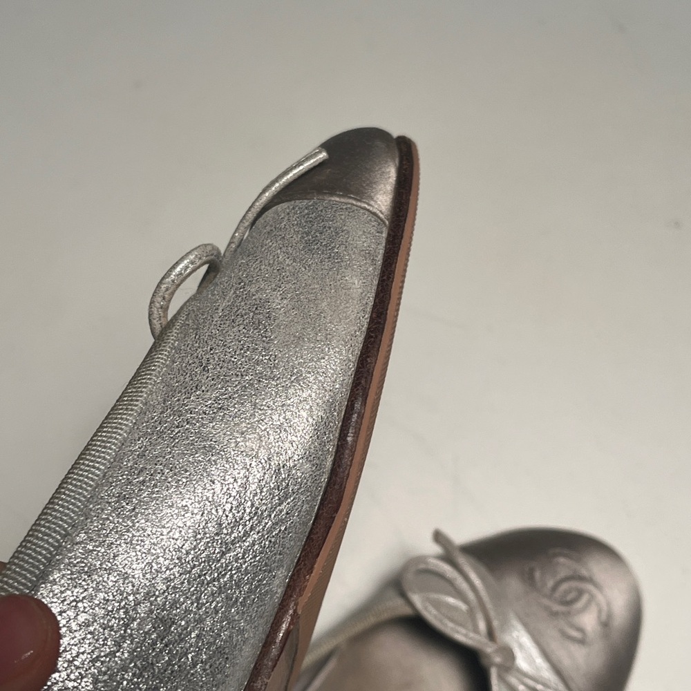 CHANEL Metallic Silver Loafers - Picture 14 of 14